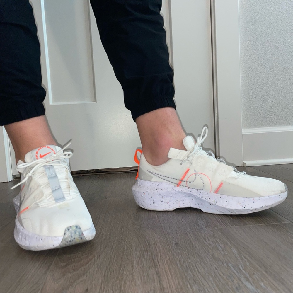 Men’s Nike shoes